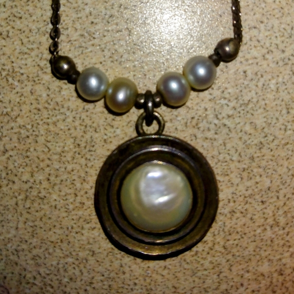 Joelle fine jewelry necklace - Picture 2 of 3